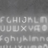 Настенный светильник Artemide Alphabet 1211J00A + supp Настенный светильник Artemide Alphabet 1211J00A + supp