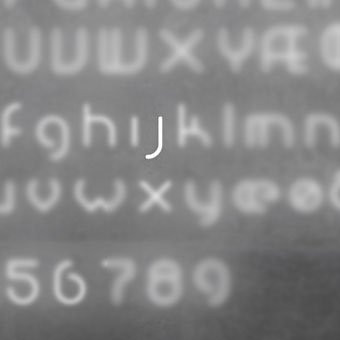 Настенный светильник Artemide Alphabet 1212j00A + supp Настенный светильник Artemide Alphabet 1212j00A + supp